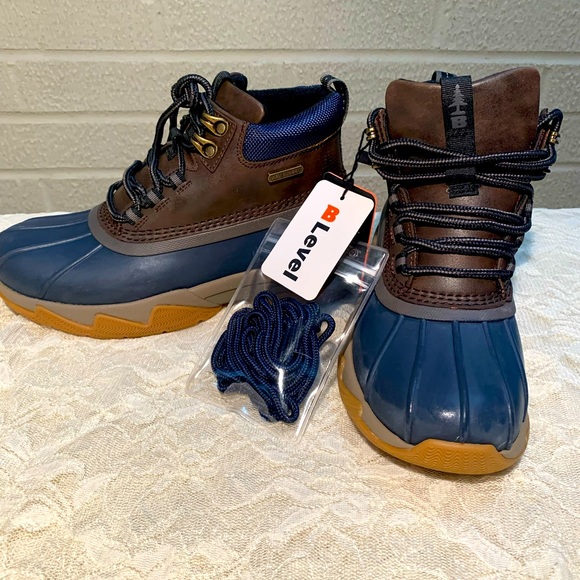 Bass Outdoor Shoes - Bass Outdoor Field Duck Mid Boots -Brown/Navy -Size 6M NWT